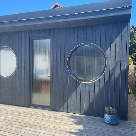 Trzy Rybki - Belona Dom Z Basenem I Jacuzzi Vila Puck Exterior foto