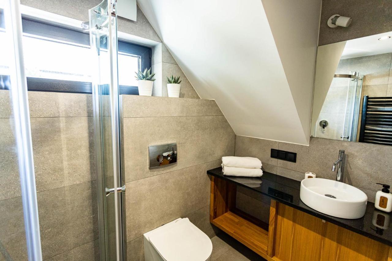 Trzy Rybki - Belona Dom Z Basenem I Jacuzzi Vila Puck Exterior foto